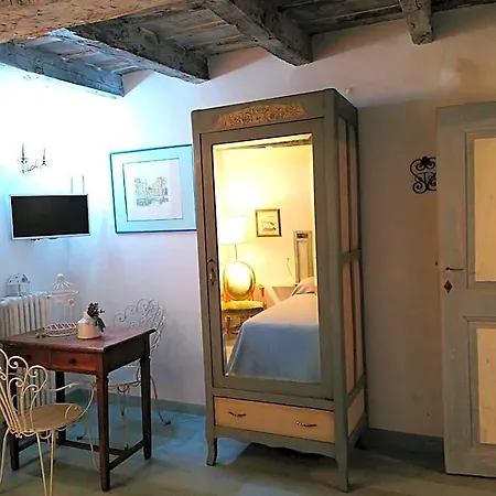 Bed & Breakfast Corte Delle Camelie 4*