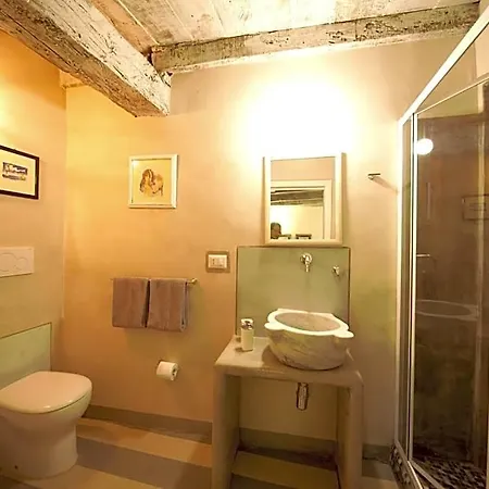 Corte Delle Camelie Bed & Breakfast Turijn