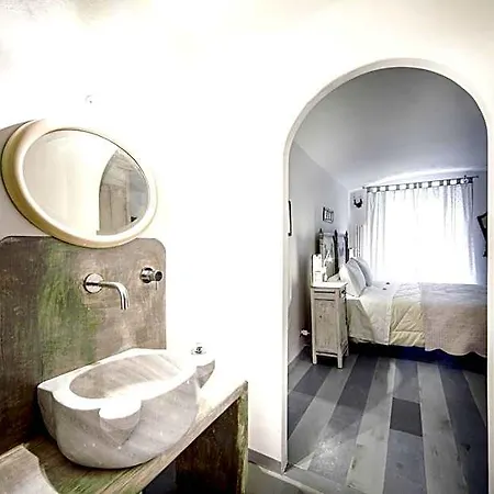 Corte Delle Camelie Bed & Breakfast Turijn