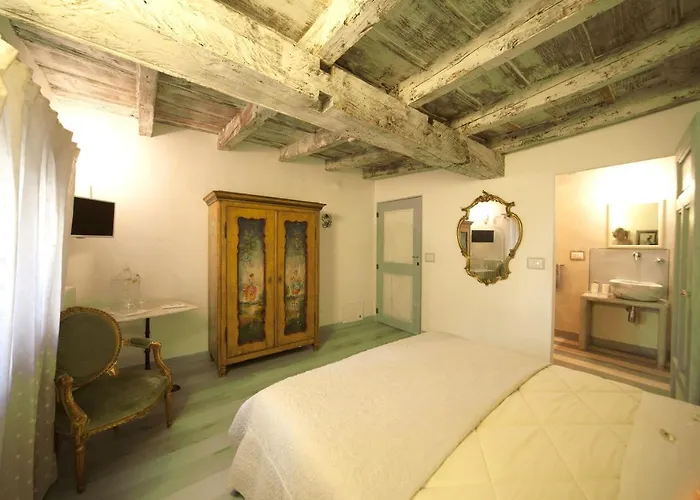 Corte Delle Camelie Bed & Breakfast