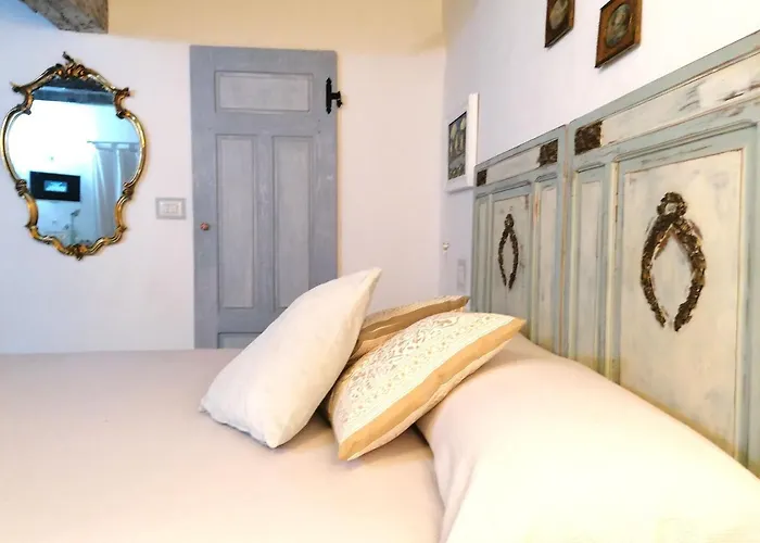 Corte Delle Camelie Bed & Breakfast Turin