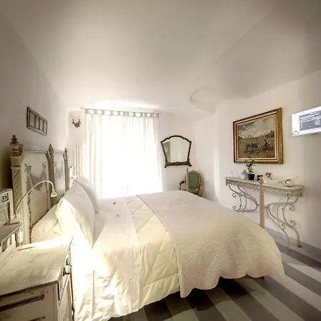 Corte Delle Camelie Bed & Breakfast