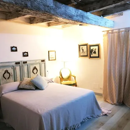 Bed & Breakfast Corte Delle Camelie 4*