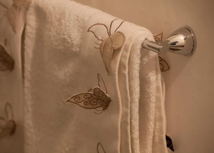 فندق مبيت وإفطار Corte Delle Camelie تورينو