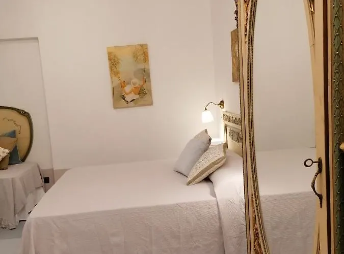 Corte Delle Camelie Bed & Breakfast